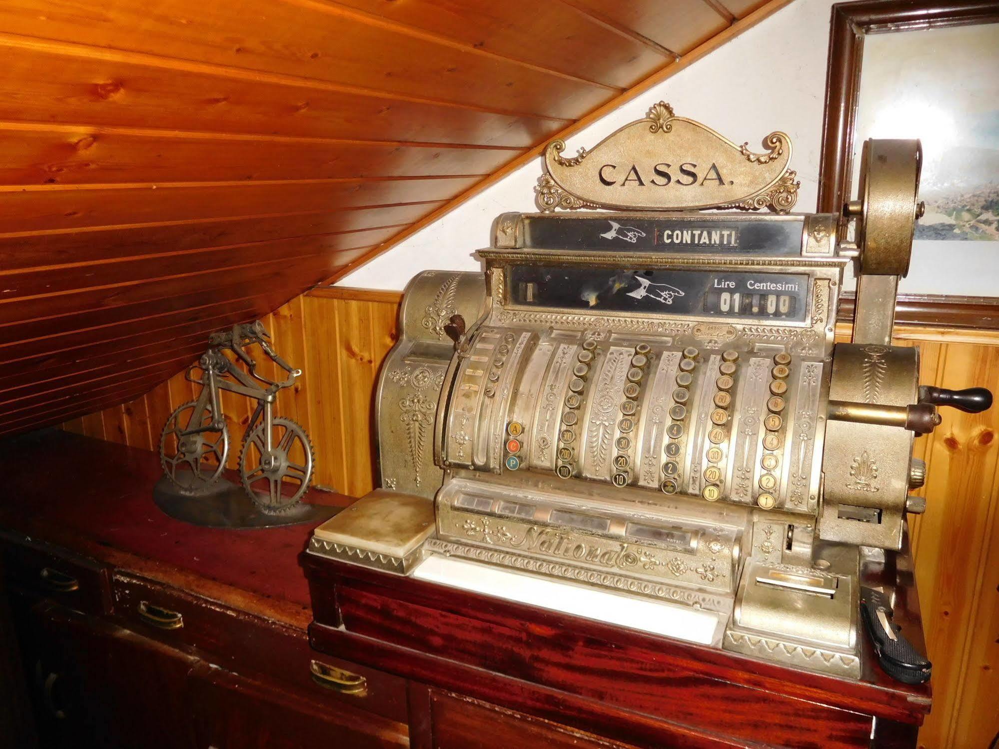 Antico Albergo Sant'Antonio Fonzaso ภายนอก รูปภาพ