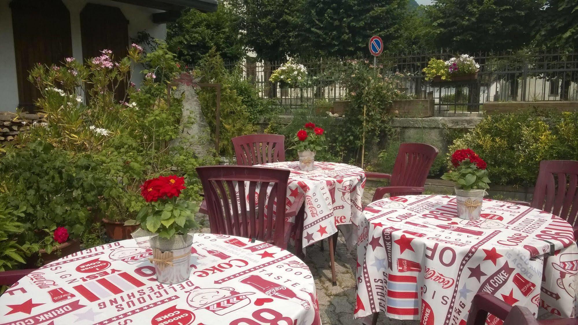 Antico Albergo Sant'Antonio Fonzaso ภายนอก รูปภาพ